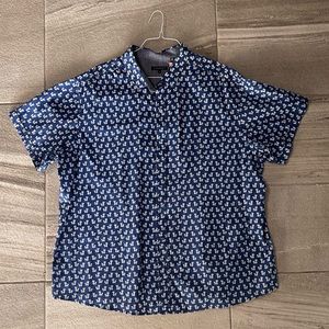 Men’s Synrgy short sleeve button up blue pineapple shirt size 3XL like new
